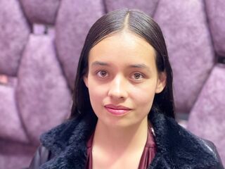 teaser chat IssaMontenegro