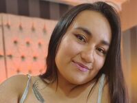 camgirl playing with vibrator JeniferMorat