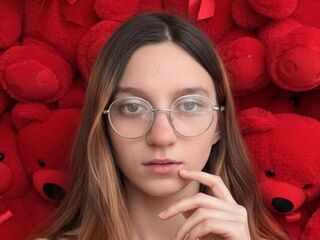 cam girl JoeannWene