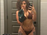 adult cam show JulianaGarces