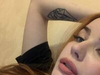 topless webcam girl KateRobertsons