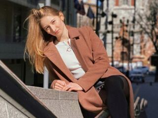 adult webcam chat room KaterineKoen