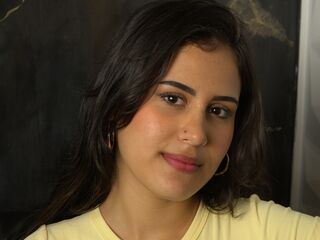 masturbating webcamgirl KeilyBennett