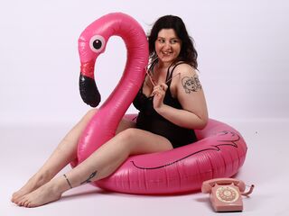 sex webcam KiraKovall