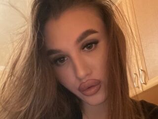 naked girl with cam fingering KyraVictorine