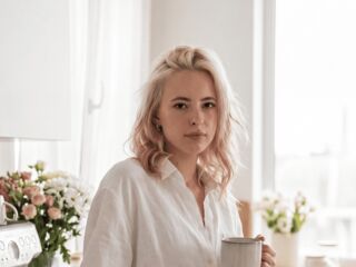 camwhore masturbating with vibrator LanoraZottola