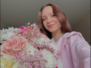 beautiful cam girl LashondaBinion