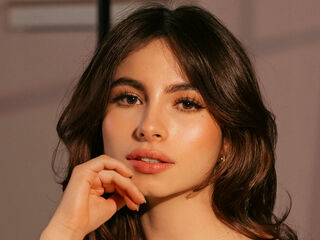 naughty camgirl photo LauriSweet