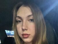 hot cam girl spreading pussy LeannHonnerlaw