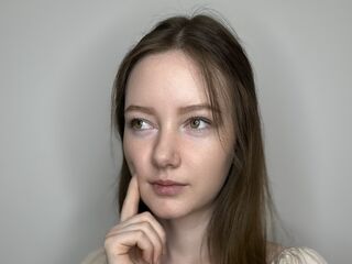 cam slut LinaBrossardie