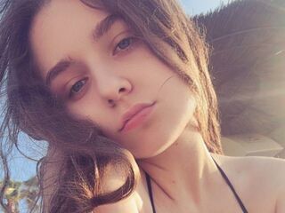 fingering cam girl LuanaContratto