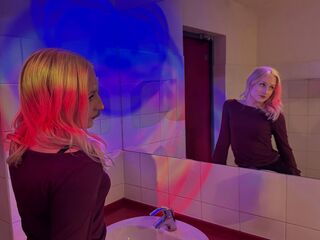 webcam girl chat room LucilleWiste