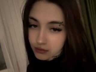 naughty web cam LucindaNatani