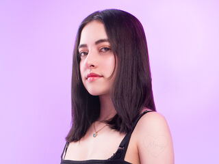 fingering girl webcam picture LunaBelleth