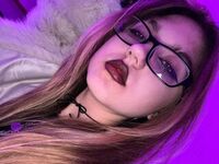cam girl masturbating with sextoy MayraTubbs