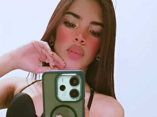 hot cam girl fingering MeliClarck