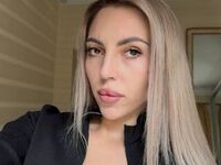 hot cam girl MelisaDee
