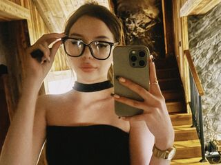 chat room live sex MiaForester
