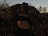 camgirl showing tits MichelinaBoe