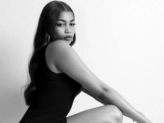webcam striptease MilaJohn