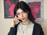 beautiful webcam girl MildredFollin