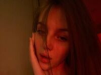 camgirl playing with vibrator MillieBurnworth