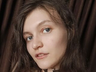 streaming live cam MillieStrife