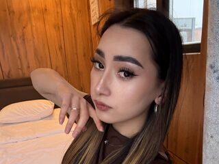 naughty cam girl masturbating with dildo MistyFausnaugh