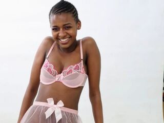 adult hardcore cam NaomiBrookes