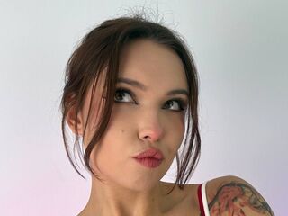 topless camgirl NenaGehris