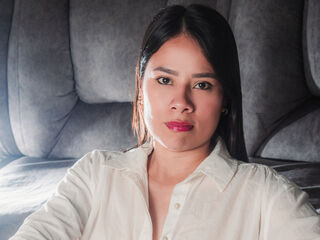 beautiful camgirl NicolTorrez