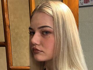 live striptease NicolynMoore