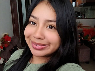 masturbating girl NoaBaker