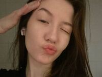 naked camgirl picture NoemiMeservy