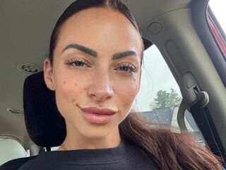 camgirl playing with sex toy OliviaaBrownn