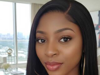 naked camgirl picture RajiBrown