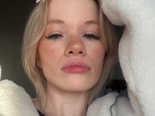 naked girl with live cam RenitaKoo