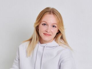 free nude cam RhonaBrechtel