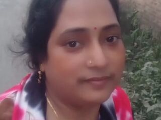 adult live webcam RiyaSen