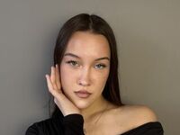 camslut topless RosannShrier