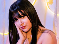 naughty cam girl masturbating with dildo RoussieHill