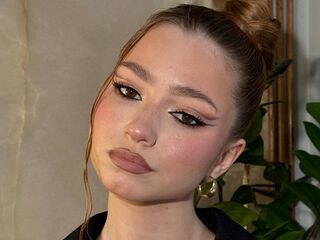 camgirl chatroom SeyolaHilgerst