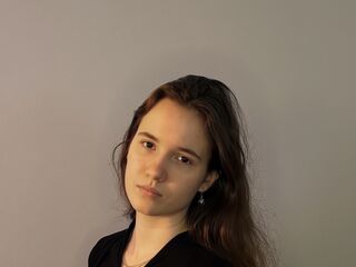naughty camgirl masturbating with vibrator ShawannaSanos