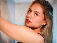 nude webcamgirl picture SusieJohns