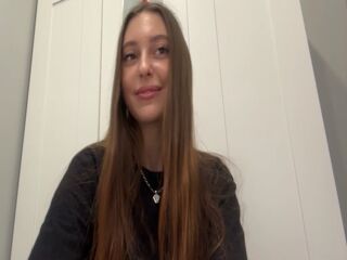 shaved pussy webcam ThedaDukas