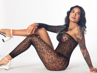 cam girl playing with dildo VickyHilly