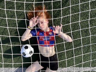 camslut topless VictoriaMill