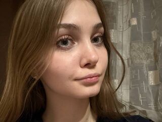 hot naked camgirl YiBisher